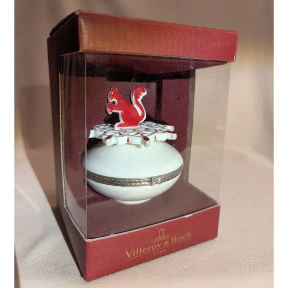 Villeroy & Boch Snowflake Squirrel Snow Treats Hinged Trinket Box- New in Box - Picture 2 of 4